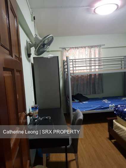 Yishun Avenue 5 thumbnail photo